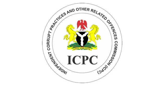 ICPC raids military contractor’s Abuja home, recovers $220,965, cars, others