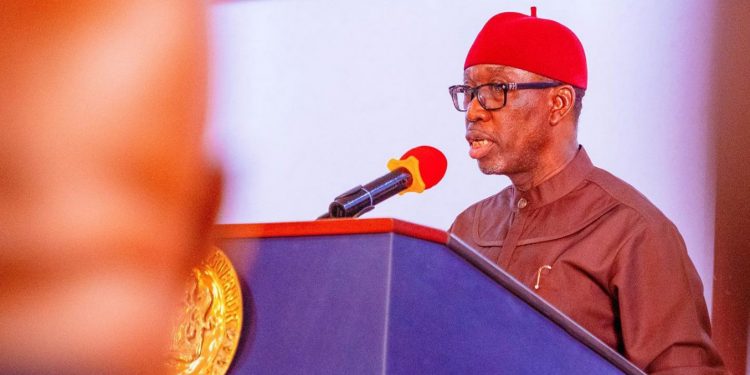 Delta monarchs tackle SMBLF over attack on Okowa