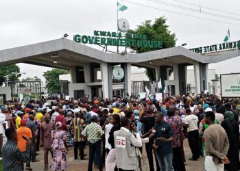 ASUU strike: Labour continues protests, slams politicians again