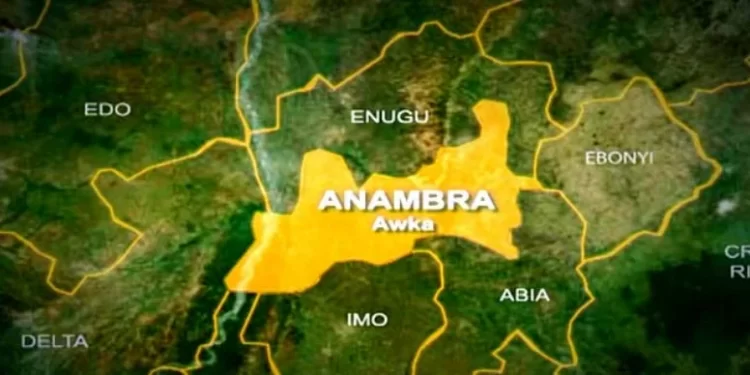 Tension as dethroned Anambra monarch refuses to leave