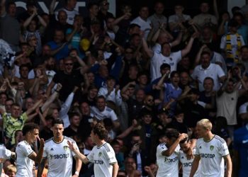 Mendy howler sends Chelsea crashing to Leeds defeat