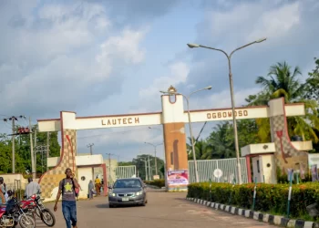 Protest as gunmen kill abducted LAUTECH student, hotelier