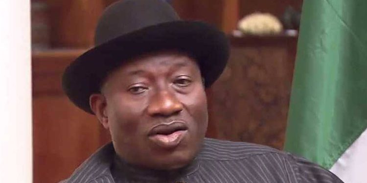 Vote President who won’t compromise, Jonathan advises youths