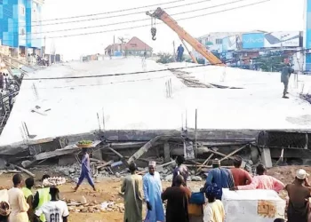 Building collapse: Ganduje visits scene, decries land use