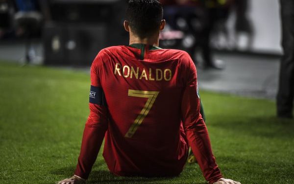 No worries about Ronaldo’s United bench role – Santos