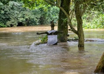 Tragedy As 32-Year-Old Man Goes Berserk, Plunges Into Asa River In Ilorin
