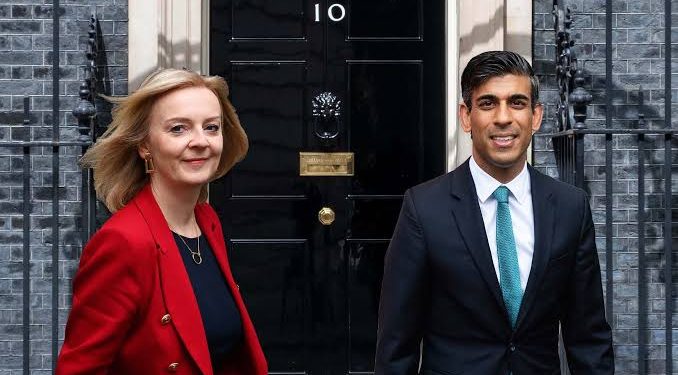 Truss declares support for incoming British PM, Sunak