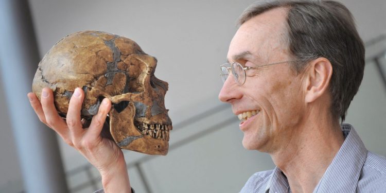 Scientist who extracted DNA from 40,000-year-old bones wins Nobel Prize