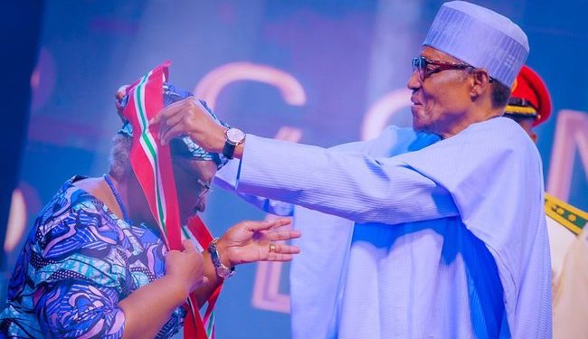 Pictorial: Buhari confers national honours on Nigerians, foreigners