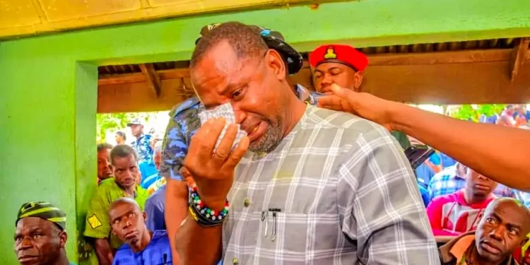 IDPs camp attack: Benue SEMA boss visits community, weeps uncontrollably