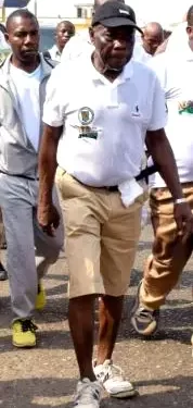 Baptist Old Boys: Obasanjo shakes Abeokuta with 100th anniversary 18km walk