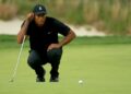 Woods to play weekend despite 74 at Riviera
