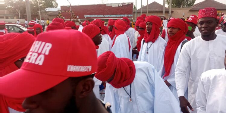 Emir Of Kano Booed At Inauguration Ground