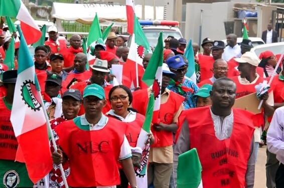 Subsidy: Labour threatens strike, resumes talks with FG