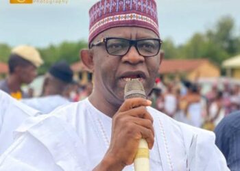 Lawmaker Defends Luxury Car Purchase Amid Criticism