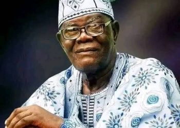 BREAKING: PROF ADEOLU AKANDE LOSES DAD